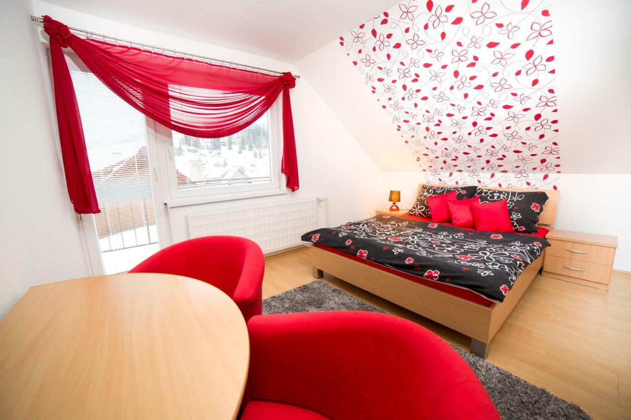 Apartmanovy Dom Adriana Zuberec Extérieur photo